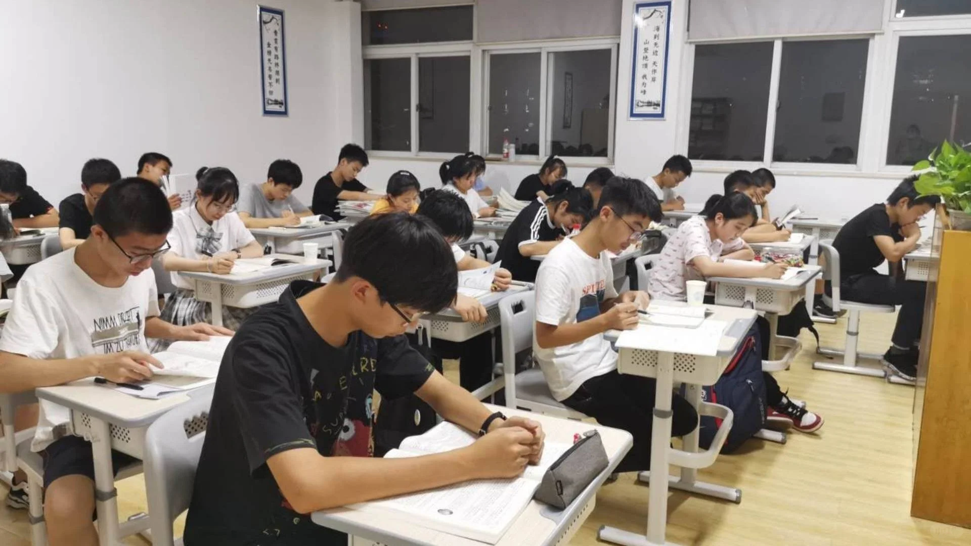 杭州中考复读学校高效复习辅导策略解析 第1张