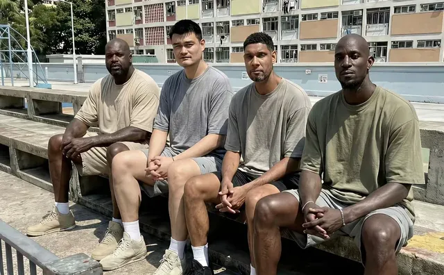 这四个一看就打不来球，只有被我们虐的份 第1张