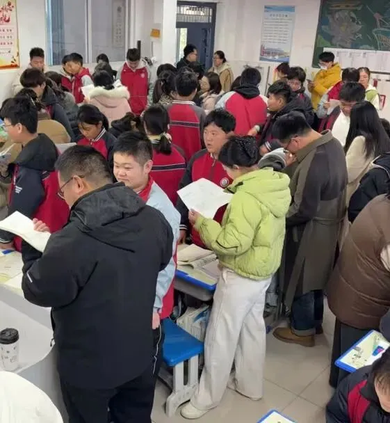 2026 中考备战:台儿庄区运河实验学校初三级部靶向培训火热来袭 第20张
