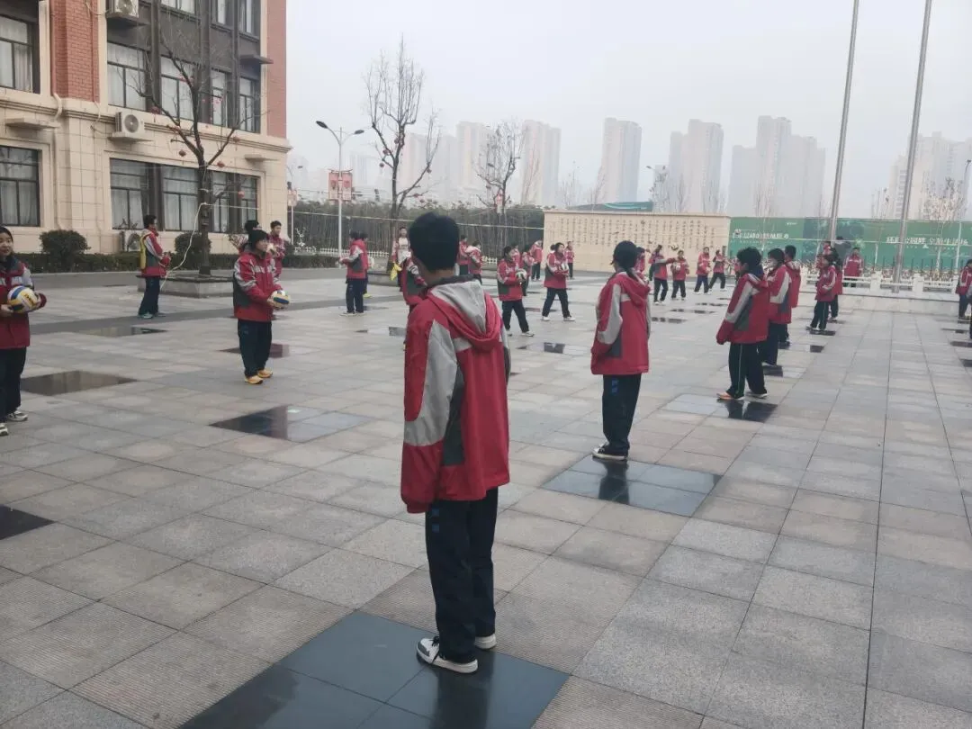 迎新岁,战中考——九年级排球锦标赛圆满收官 第36张