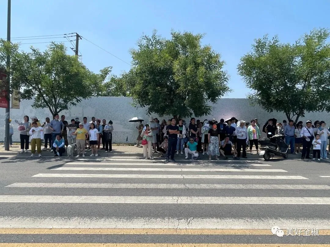 2022年中考落幕!定格全椒考场外的感人瞬间…… 第12张