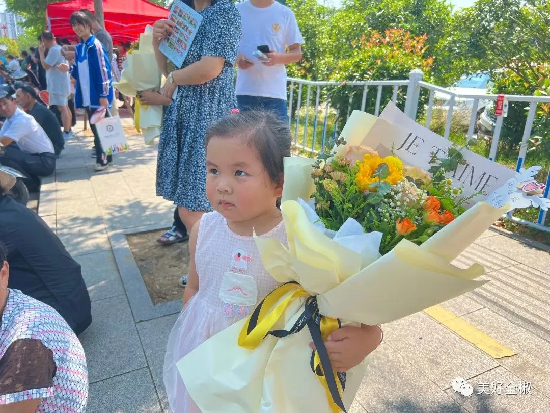 2022年中考落幕!定格全椒考场外的感人瞬间…… 第16张