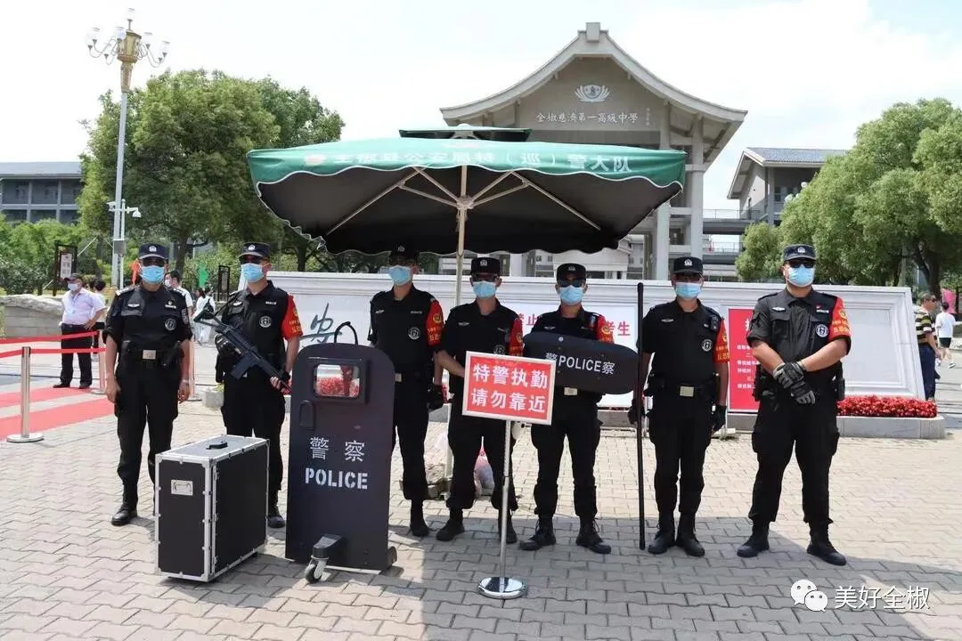 2022年中考落幕!定格全椒考场外的感人瞬间…… 第23张