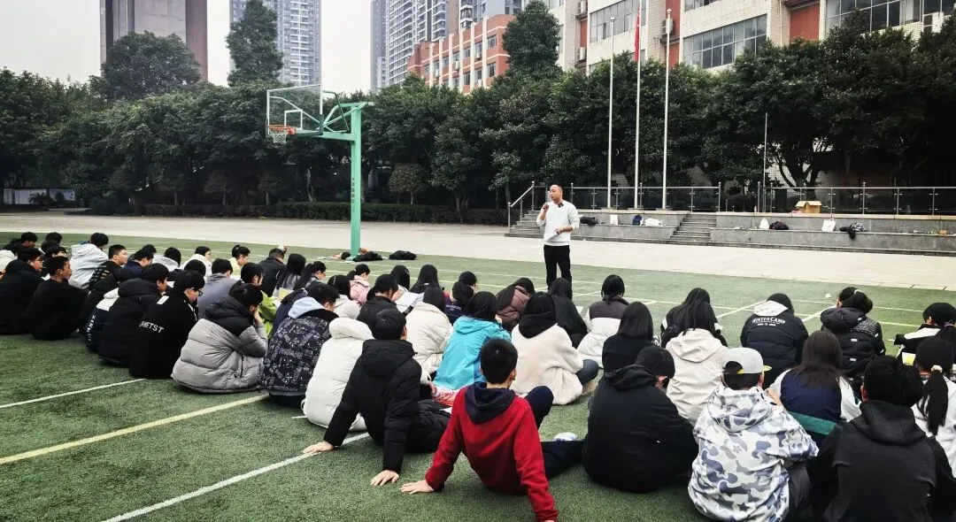 重庆中考体育必追“满分”?千万别瞎练,专业教练“划重点”了! 第3张