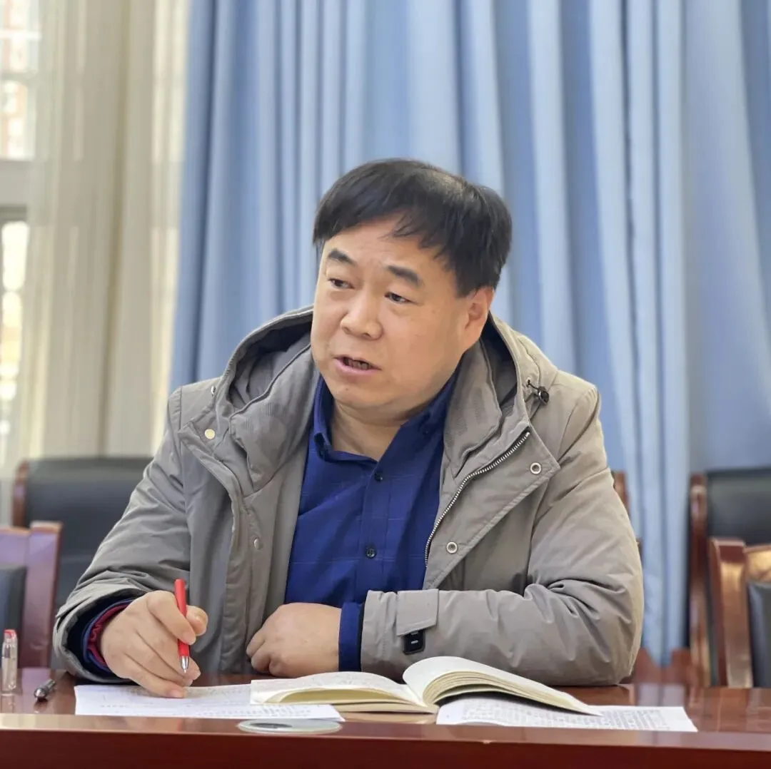 凝心聚力 攻坚破局 决胜中考——秦都中学召开2026年中考复课工作会 第22张