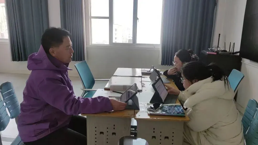 备中考齐奋进 第21张