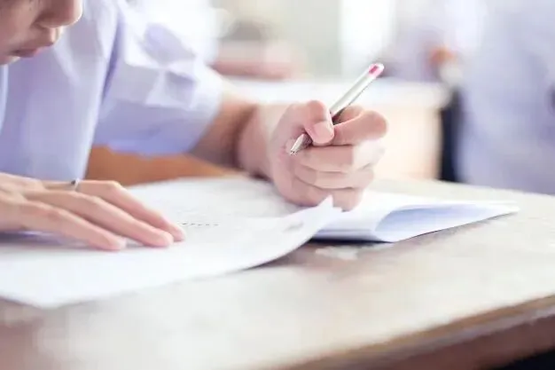 广州中考|许多人不知道的王炸专业:赛马!学费全免,毕业直接到香港赛马会工作 第6张