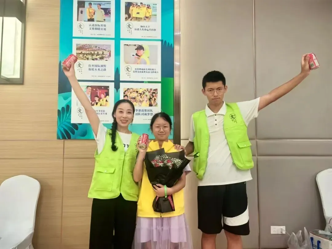 喜报!中考700+、英语全年级第一、被省重点录取,这位妈妈的“豪赌”,换来了女儿的完美逆袭 第3张