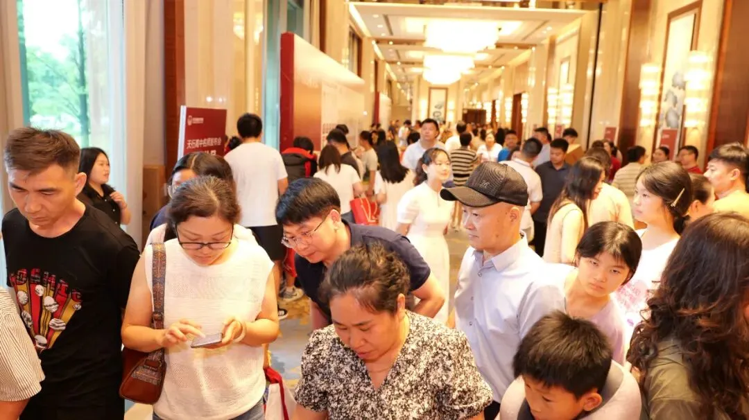 放弃传统名校!中考估分705分学霸,选了这所「顶尖名师天团」的学校 第2张