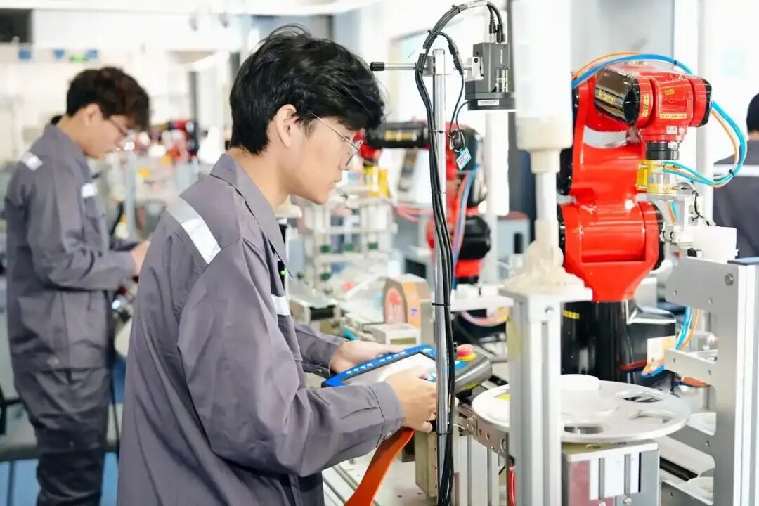 中考不是终点站:用“特质匹配”选对路,比“硬挤普高”更靠谱 第7张