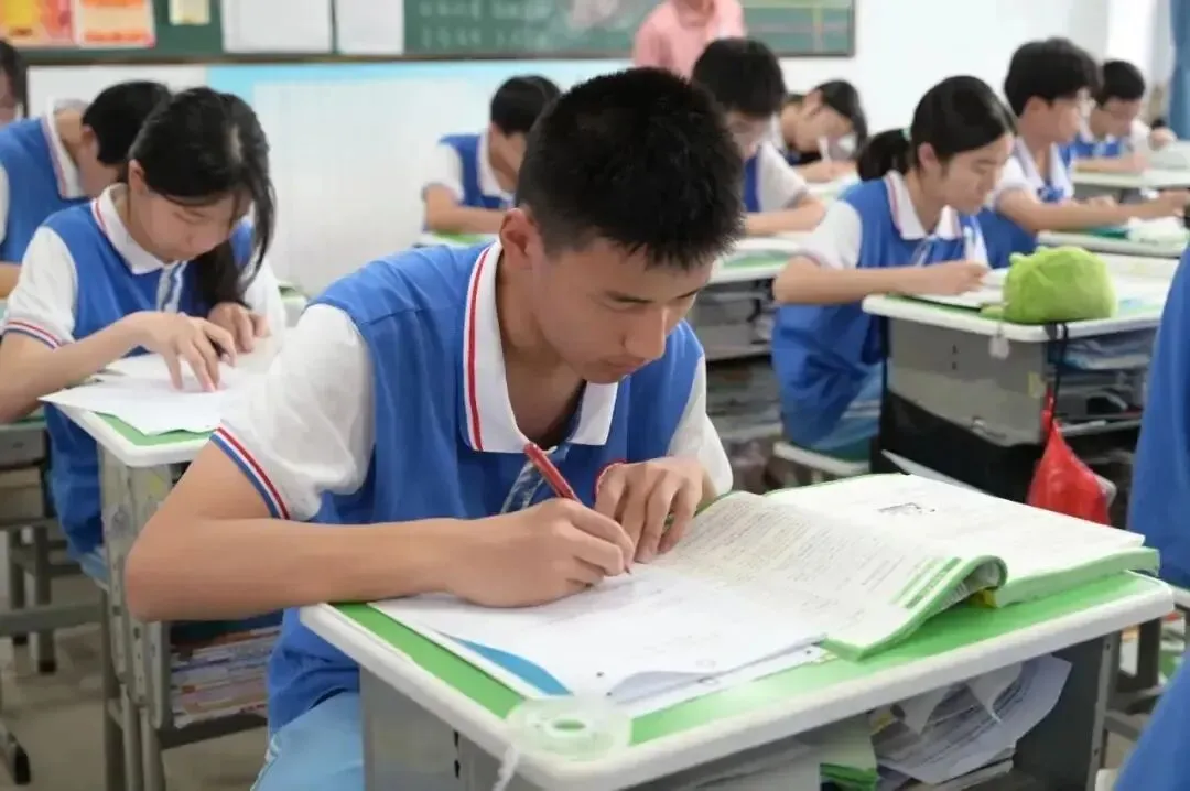 中考70%是基础题,初三“最后100天”,别被“来不及”吓退,每天解决1个小问题就够了 第1张