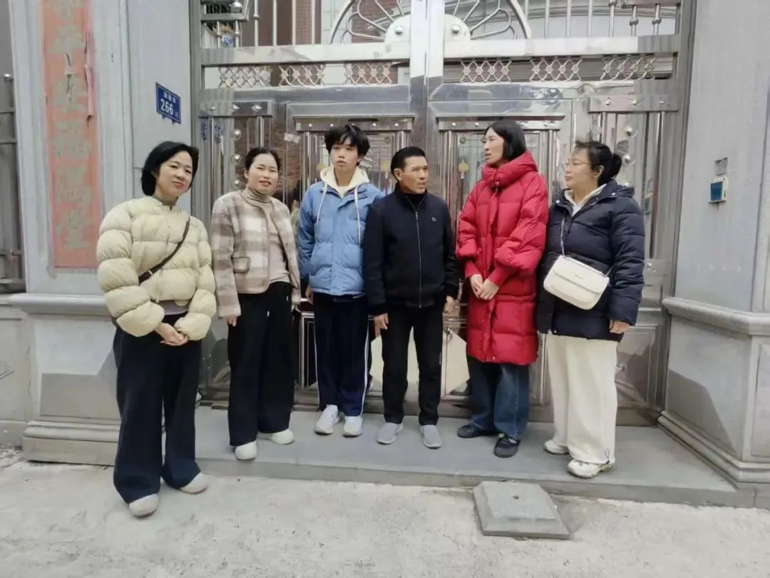 暖冬叩门凝合力,同心筑梦向中考——福清康辉中学2025-2026学年初三年段寒假家访纪实 第44张 暖冬叩门凝合力,同心筑梦向中考——福清康辉中学2025-2026学年初三年段寒假家访纪实 第44张