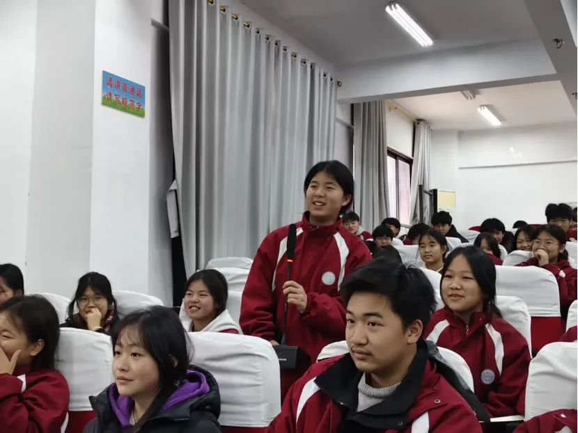 志在巅峰,赢在中考!信丰青学联赴信丰四中开展公益宣讲活动 第13张