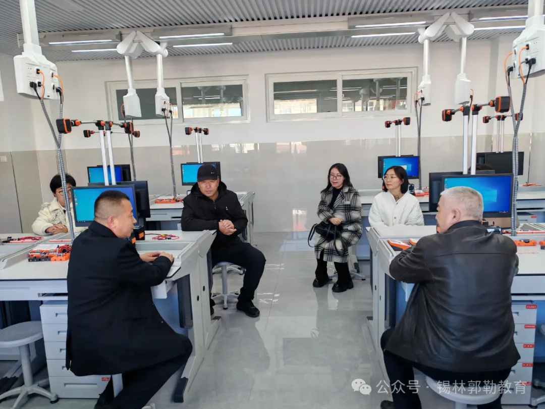 【聚焦】【关注中考】全盟实验室安全检查及2025年初中学业水平实验操作考试前期调研工作已陆续开展 第8张 【聚焦】【关注中考】全盟实验室安全检查及2025年初中学业水平实验操作考试前期调研工作已陆续开展 第8张