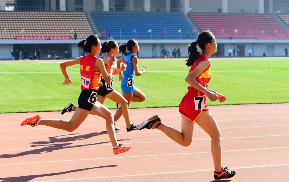 中考提分太难?郑州家长请收藏:这条“低分进名校”的绿色通道,初一就该规划了! 第5张 中考提分太难?郑州家长请收藏:这条“低分进名校”的绿色通道,初一就该规划了! 第5张