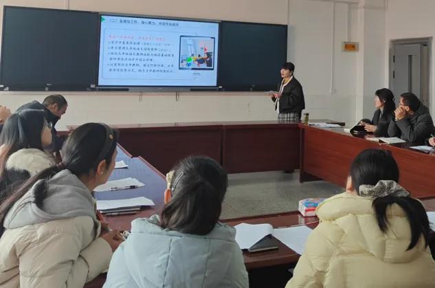 凝心聚力谋发展 笃行实干向中考——濉溪县第二实验学校九年级期末述职总结会圆满举行 第8张