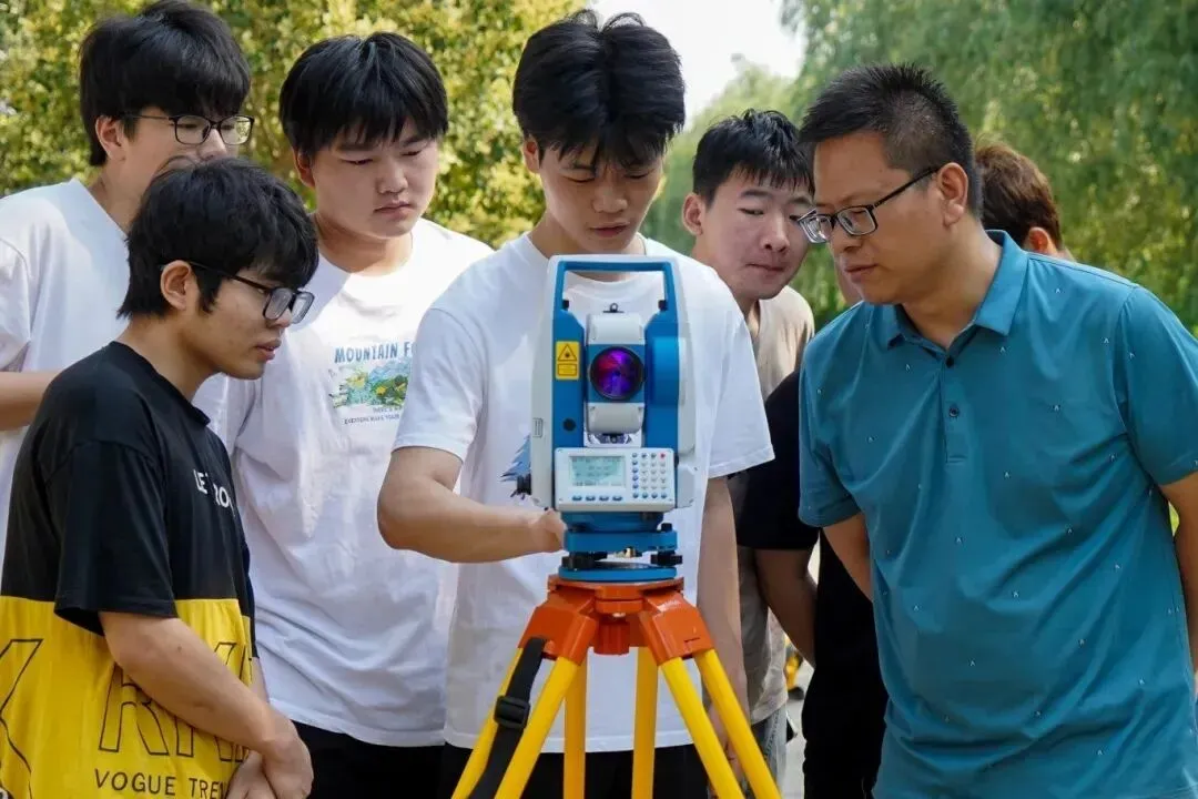 中考500分以下,选错路耽误三年·郑州电子商务职业学院中专部招生(河南辅专)2026完整版 第20张 中考500分以下,选错路耽误三年·郑州电子商务职业学院中专部招生(河南辅专)2026完整版 第20张