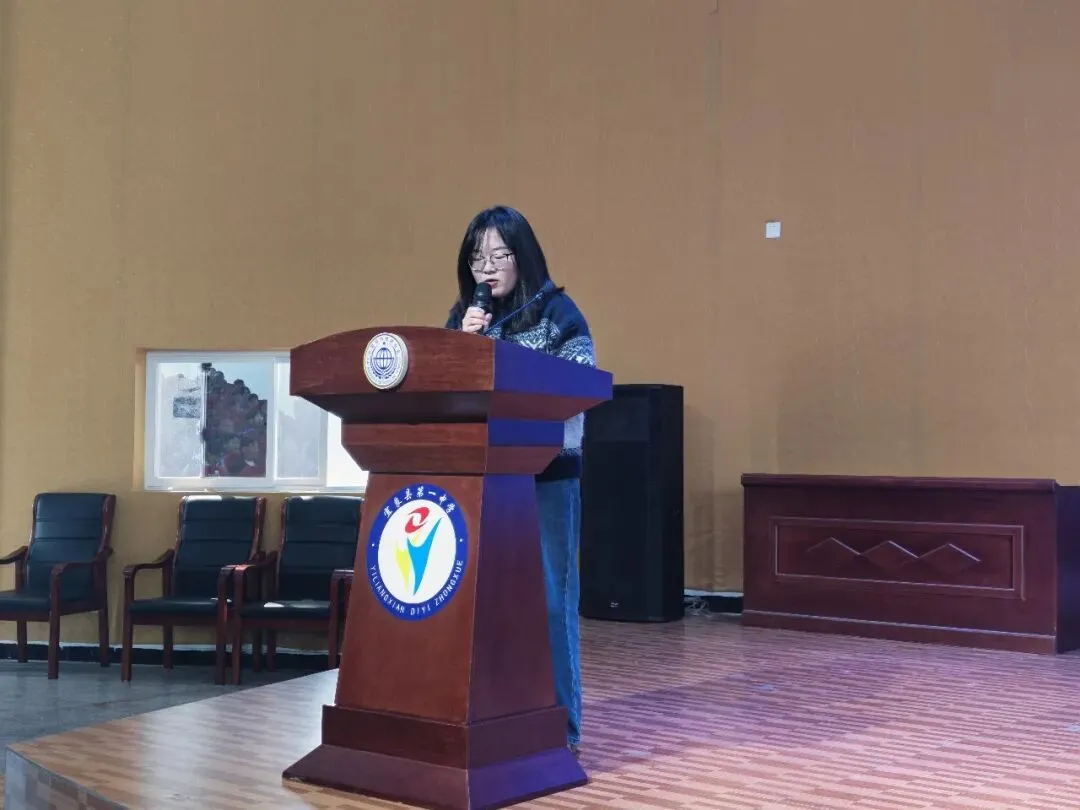 初三中考备考系列家长会顺利召开 家校协同共筑冲刺之路 第2张 初三中考备考系列家长会顺利召开 家校协同共筑冲刺之路 第2张