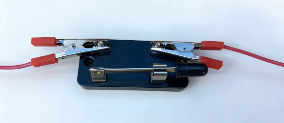 汕头中考物理实验操作考试04 第9张