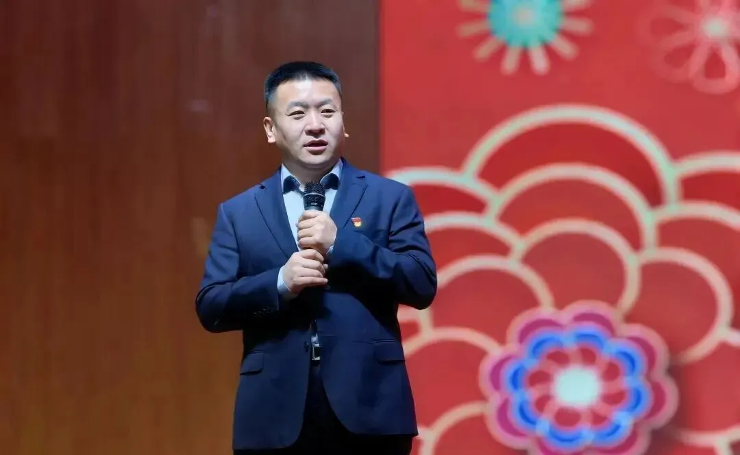 【期末表彰】逐梦期末 蓄力中考 ——天和学校举行2025-2026学年度第一学期九年级期末表彰大会 第71张