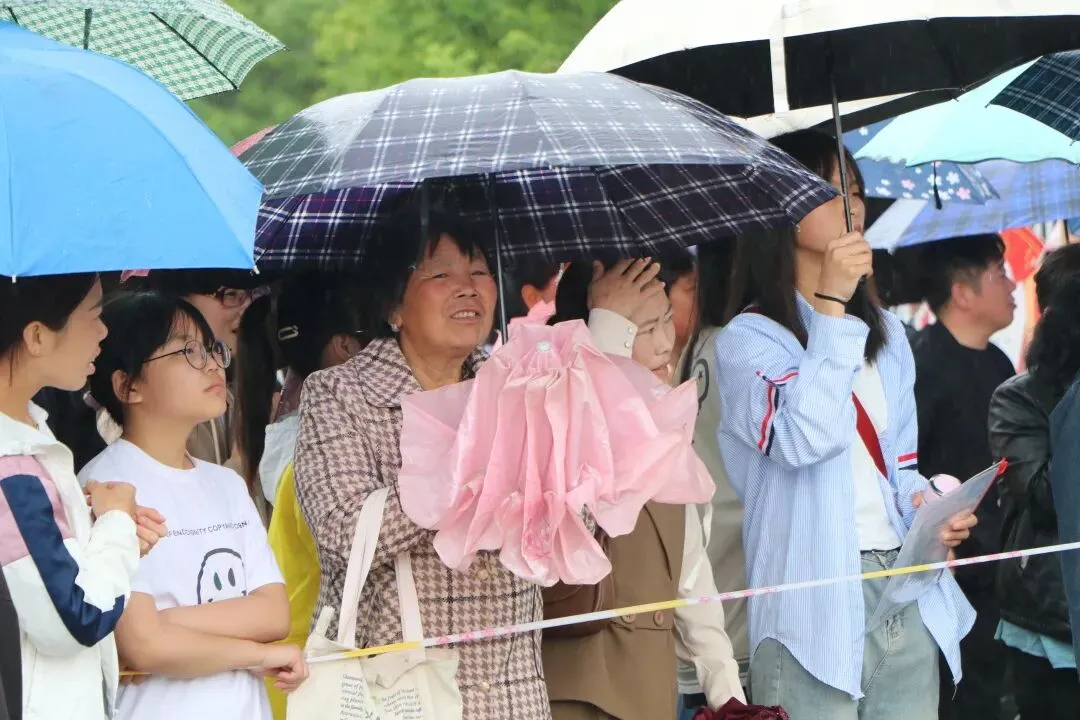 【中考动态】礼县第二中学考点圆满完成2023年中考工作 第19张