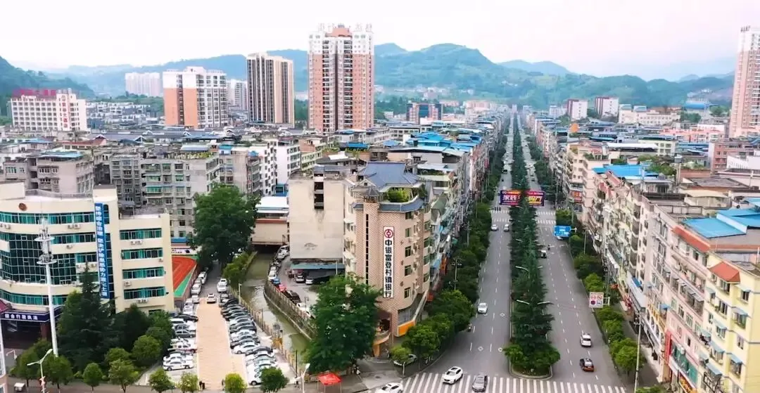 出现了!第一个取消中考的中国城市! 第3张