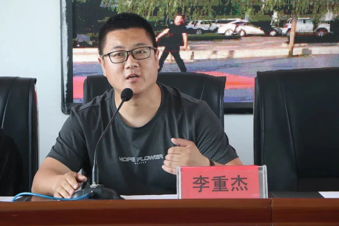 【中考动态】礼县第二中学召开2022年中考礼县二中考点考务培训会 第3张