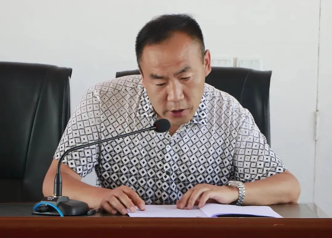 【中考动态】礼县第二中学召开2022年中考礼县二中考点考务培训会 第7张