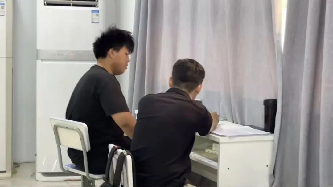 2026届益学中考全日制招生简章 第62张 2026届益学中考全日制招生简章 第62张