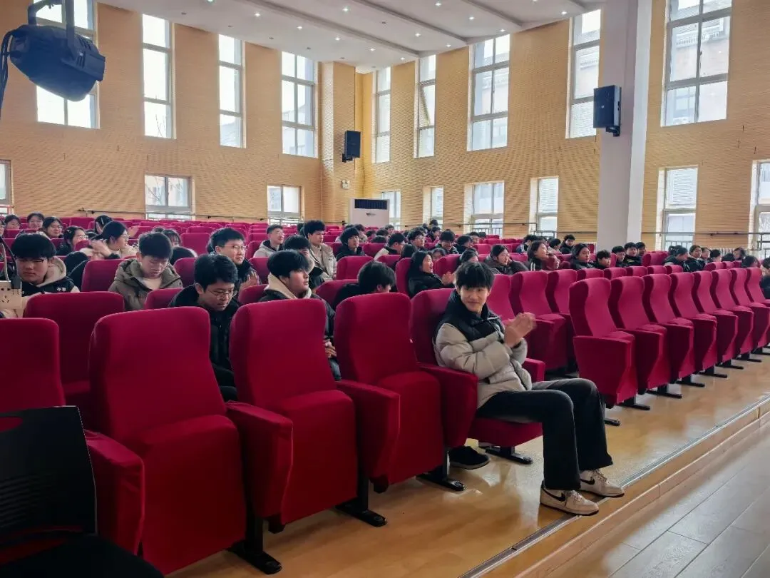 荣耀时刻|龙门中考复读期末表彰大会圆满落幕,见证每一份努力的光芒 第3张