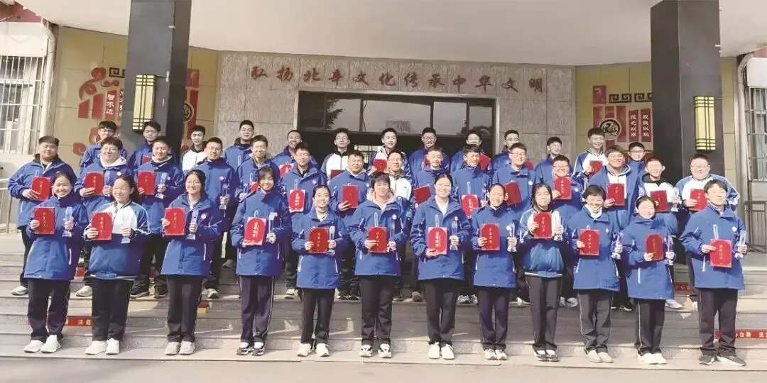 滕州:双第一!中考状元、自招第一全包揽!北辛中学这份成绩单太硬核! 第7张