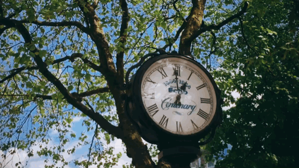 有两位即将中考的学长分别抽到了乾卦和坤卦,你怎么给他们解呀——《经典常谈》备课二 第4张 有两位即将中考的学长分别抽到了乾卦和坤卦,你怎么给他们解呀——《经典常谈》备课二 第4张