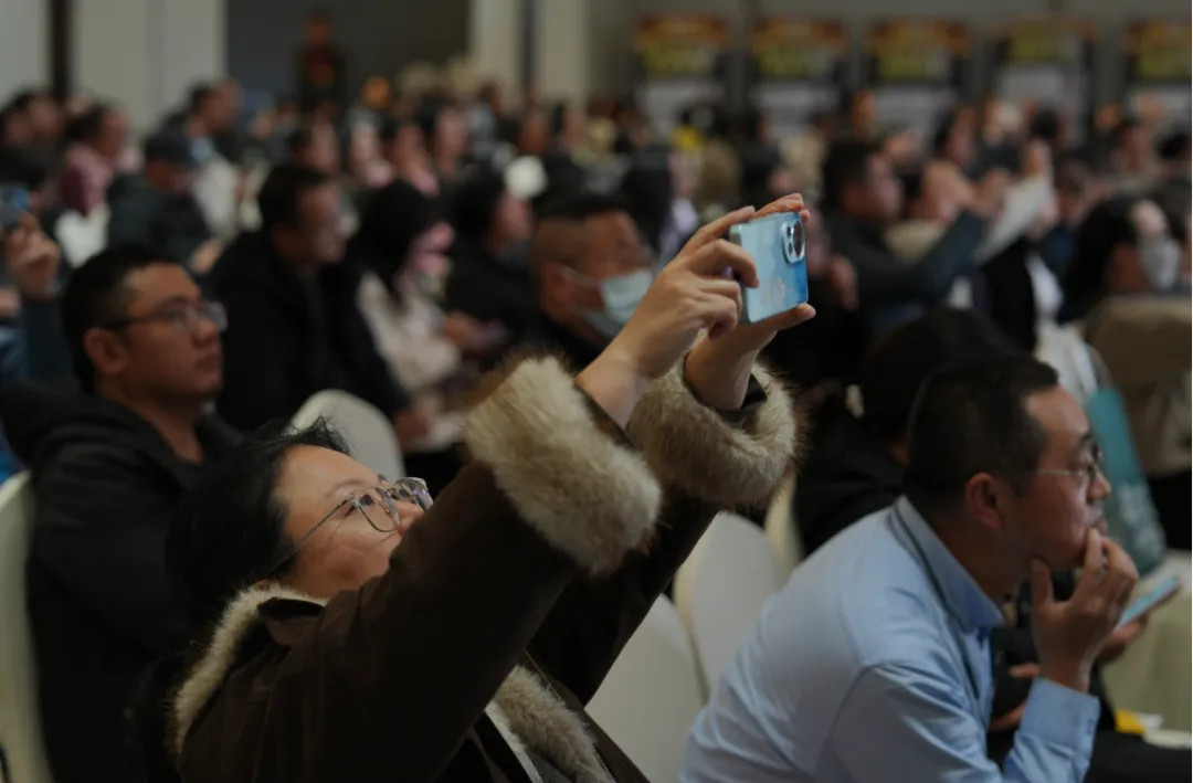 重磅打造|2026昆明中考家长交流群,助力孩子稳冲高中,政策解读+学科资料,进群一键领取 第37张 重磅打造|2026昆明中考家长交流群,助力孩子稳冲高中,政策解读+学科资料,进群一键领取 第37张