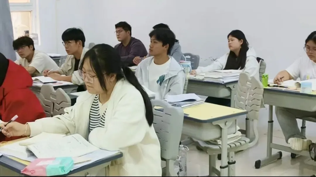 2026届益学中考小班课全日制半年班招生中~吃住学一体,全封闭校区,无手机校园 第51张