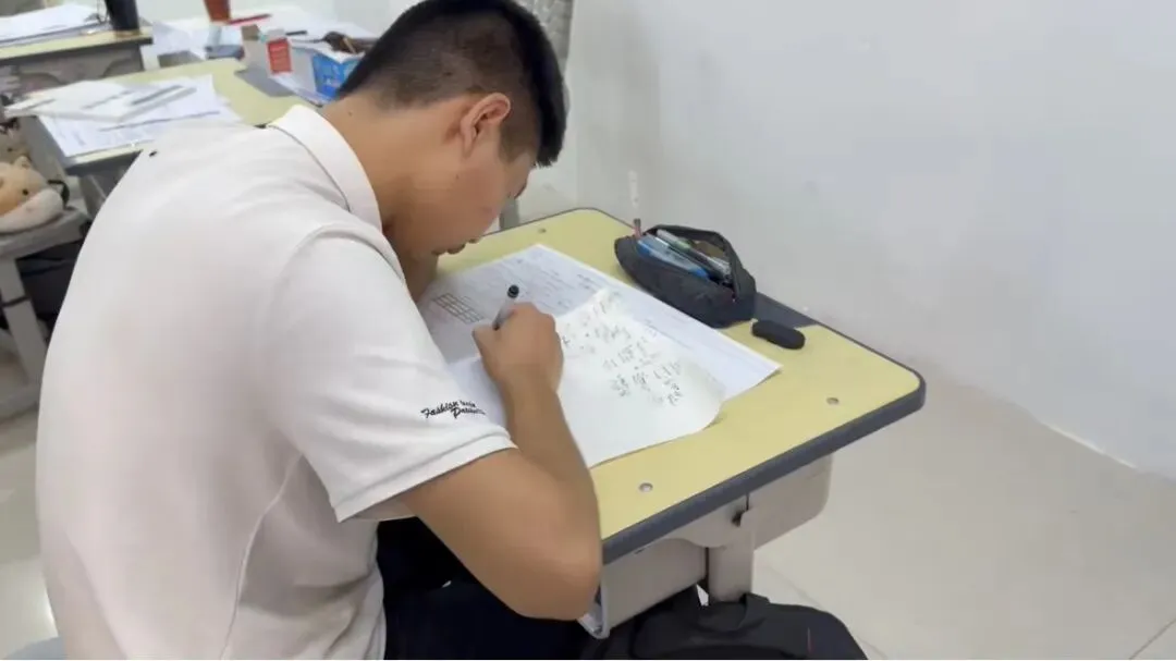 2026届益学中考小班课全日制半年班招生中~吃住学一体,全封闭校区,无手机校园 第76张