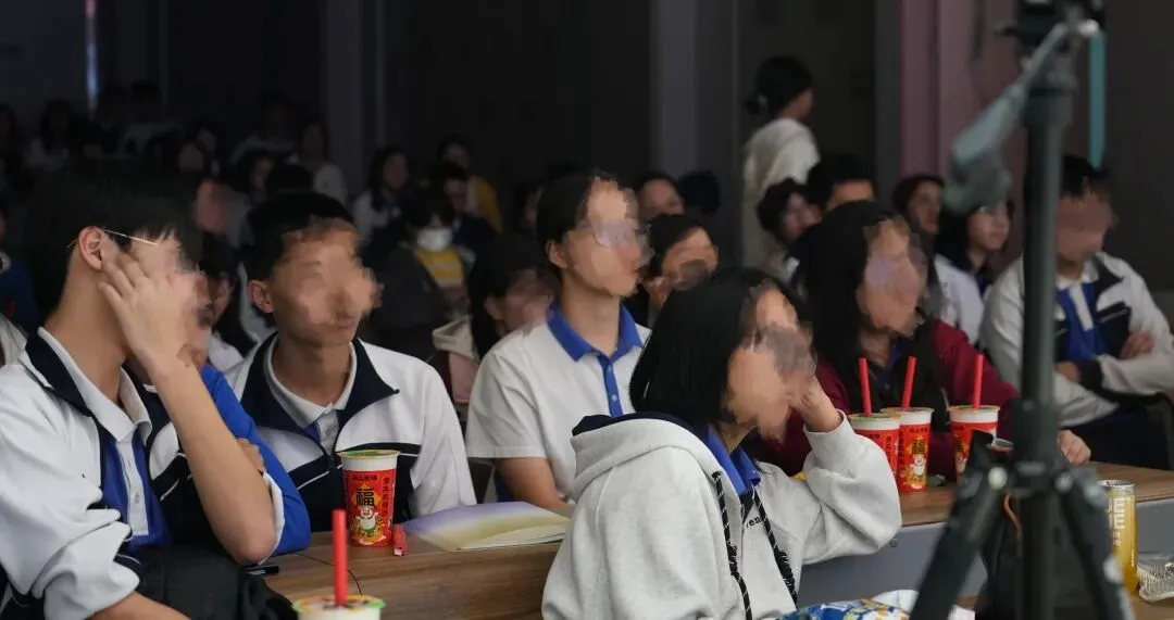 大朋友中考冲刺学生,放假前出现“戒断反应”! 第11张