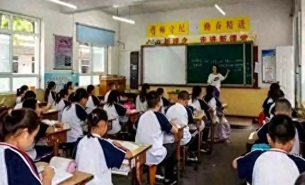 儿子的中考分数出来以后 ,我才明白补课在学习中到底有没有用 第1张