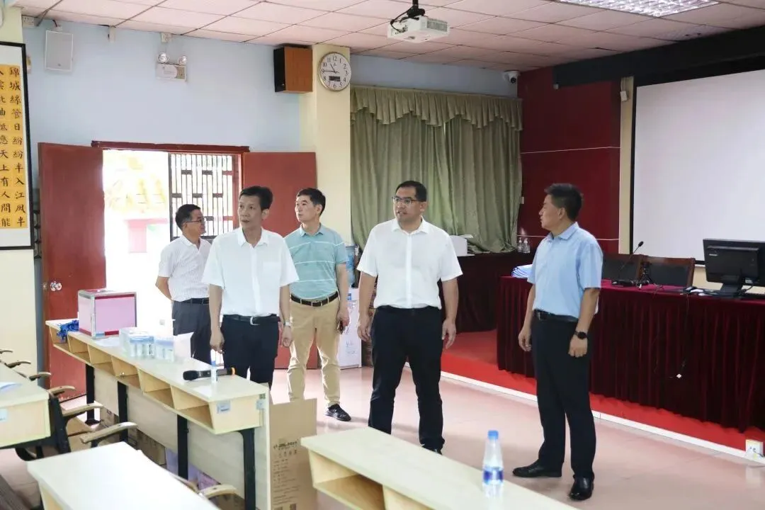 全力以赴,护航中考!板芙镇检查督导中考考务工作 第2张