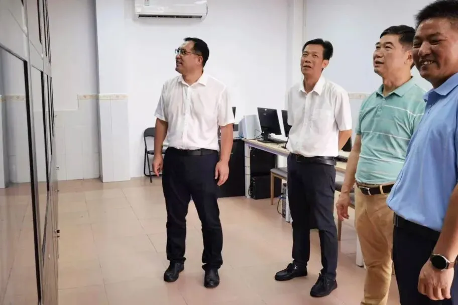 全力以赴,护航中考!板芙镇检查督导中考考务工作 第3张