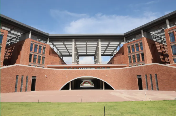 最高降137分!26年中考边缘生最容易降分捡漏的6所公办高中! 第7张 最高降137分!26年中考边缘生最容易降分捡漏的6所公办高中! 第7张