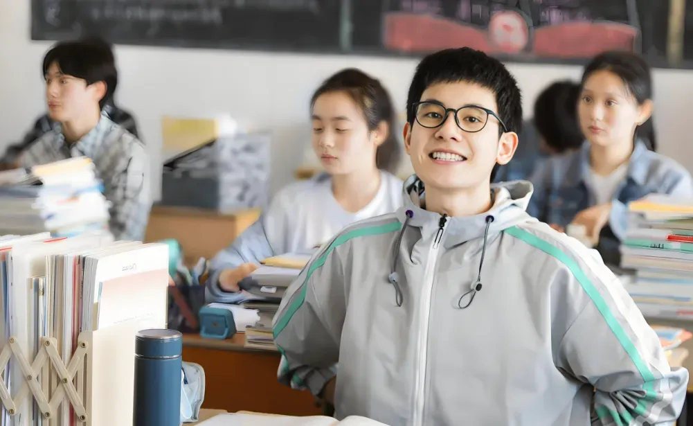 刷题时代结束!中考迎来历史性改革:不刷题、不死记硬背,淡化升学竞争,回归育人本质 第7张