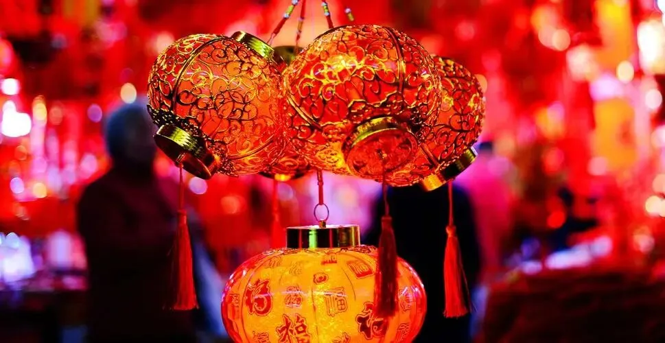 【满分作文】初中语文中考满分作文:“年味＂主题范文3篇 第2张