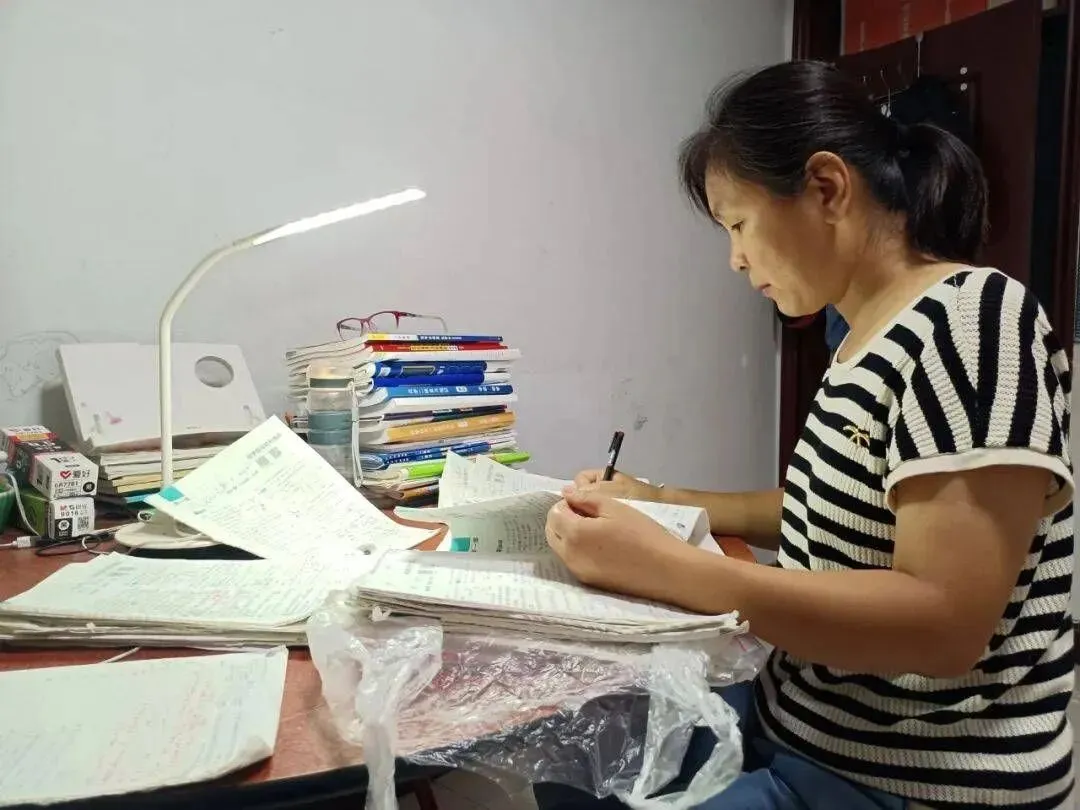 为什么很多孩子中考成绩好,高中却跟不上?班主任:早就注定了 第1张