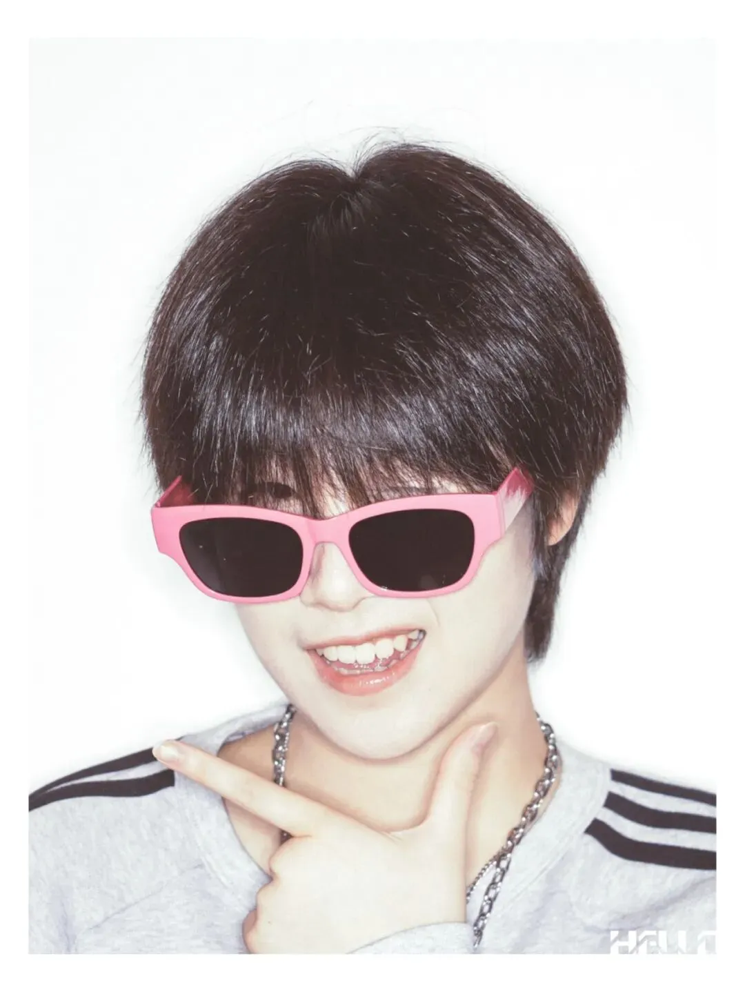 天台神颜＂校草＂丨中考成绩接近状元,零基础街舞7天集训打败老师!淡颜少年感天花板,太帅了~ 第18张