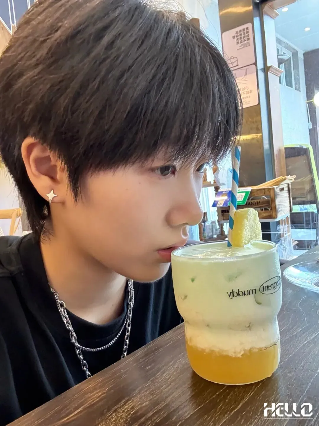 天台神颜"校草"丨中考成绩接近状元,零基础街舞7天集训打败老师!淡颜少年感天花板,太帅了~ 第23张 天台神颜"校草"丨中考成绩接近状元,零基础街舞7天集训打败老师!淡颜少年感天花板,太帅了~ 第23张