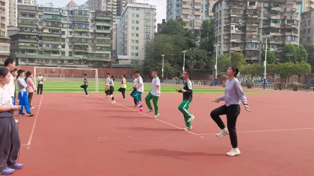 寒假体训圆满收官!奥星学子蓄力冲刺中考体育满分! 第2张 寒假体训圆满收官!奥星学子蓄力冲刺中考体育满分! 第2张