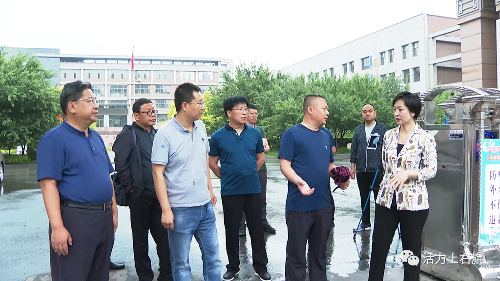 冯桂莎调研土右旗中考备考工作 第5张