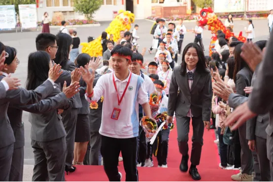 千日磨剑今试刃!沙滘初级中学举行中考百日誓师大会 第18张 千日磨剑今试刃!沙滘初级中学举行中考百日誓师大会 第18张