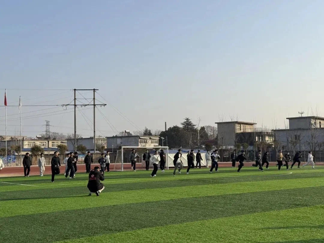 “四个火”燃爆寒冬!焱火体育中考模拟测试圆满收官! 第14张 “四个火”燃爆寒冬!焱火体育中考模拟测试圆满收官! 第14张