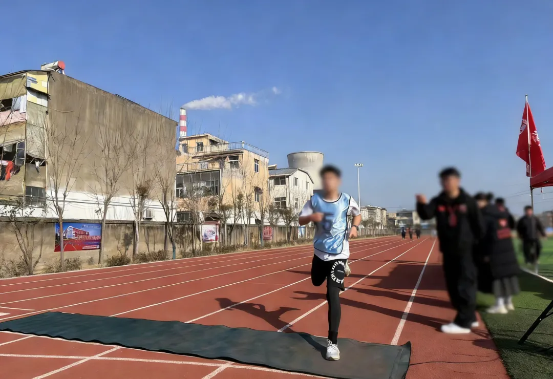 “四个火”燃爆寒冬!焱火体育中考模拟测试圆满收官! 第17张 “四个火”燃爆寒冬!焱火体育中考模拟测试圆满收官! 第17张